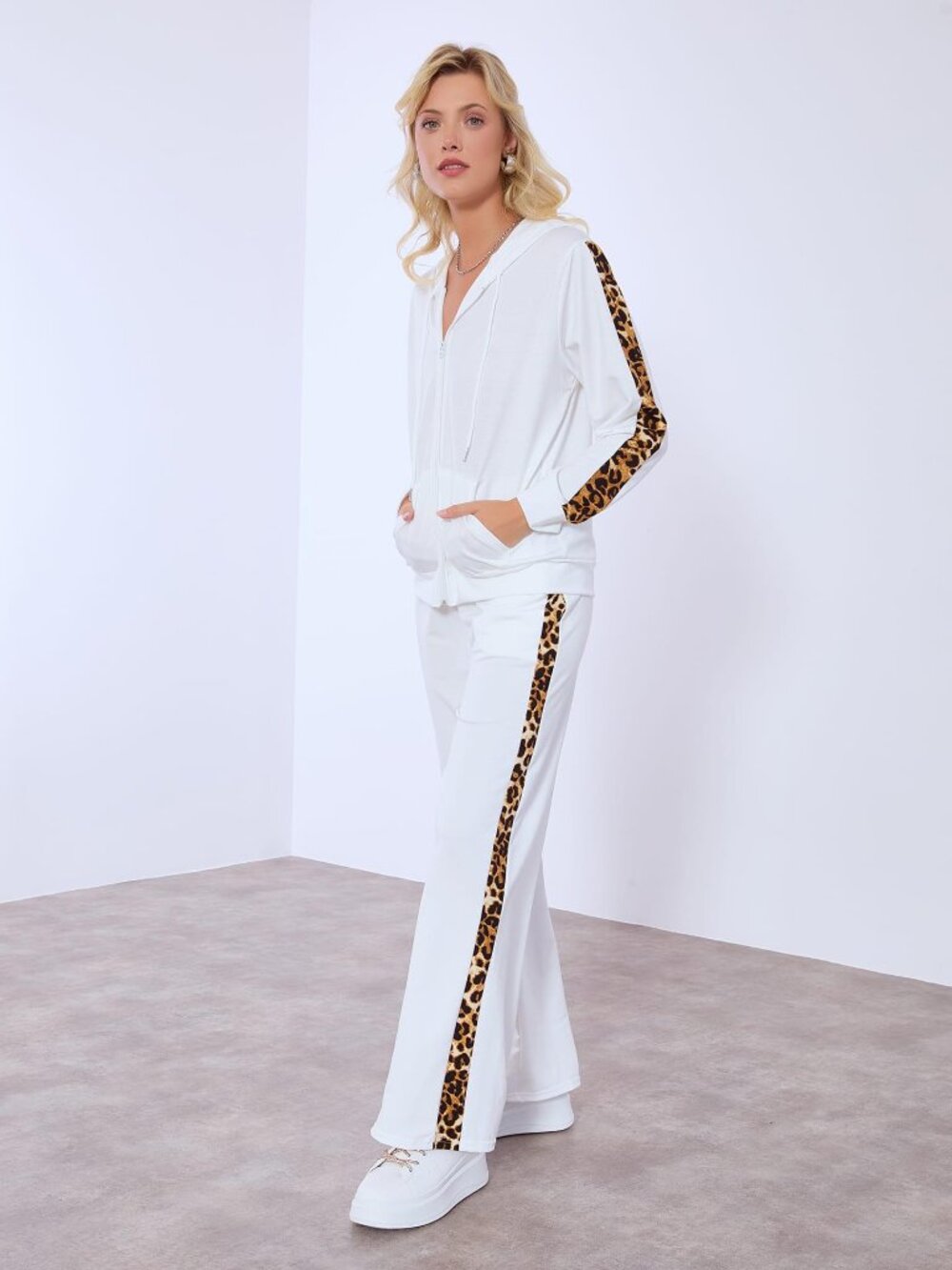 T&J Designs Leopard Outfit Various Sizes New